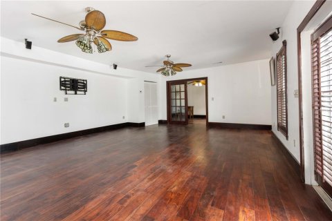 Villa ou maison à vendre à Clearwater, Floride: 5 chambres, 375.6 m2 № 2401104 - photo 12