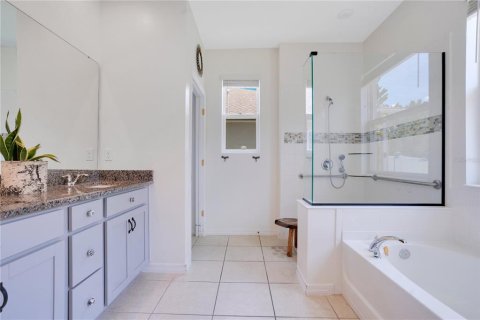 Villa ou maison à vendre à Orlando, Floride: 4 chambres, 257.9 m2 № 1793294 - photo 22
