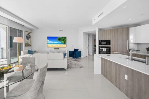 Copropriété à vendre à Riviera Beach, Floride: 2 chambres, 163.04 m2 № 2077875 - photo 12