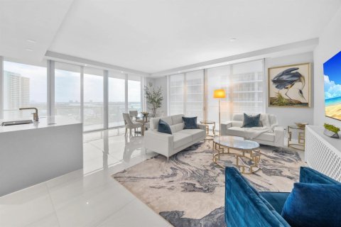 Copropriété à vendre à Riviera Beach, Floride: 2 chambres, 163.04 m2 № 2077875 - photo 10