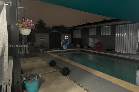 Casa en venta en Miami, Florida, 3 dormitorios, 124.86 m2 № 2002569 - foto 17