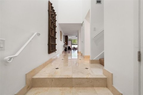 Touwnhouse à vendre à Saint Petersburg, Floride: 2 chambres, 156.82 m2 № 1803555 - photo 4