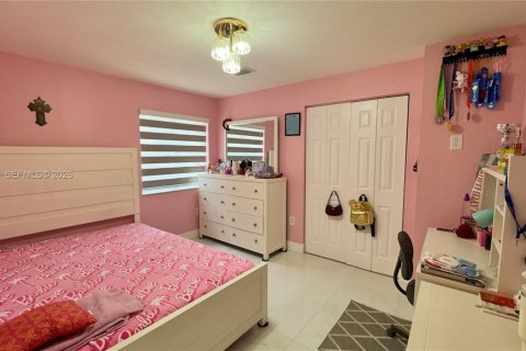 Villa ou maison à vendre à Homestead, Floride: 4 chambres, 178.47 m2 № 2241493 - photo 21