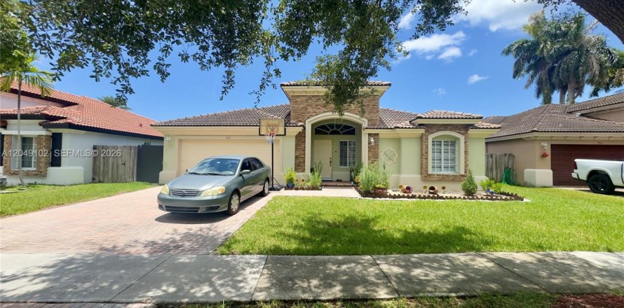 Villa ou maison à Homestead, Floride 4 chambres, 178.47 m2 № 2241493