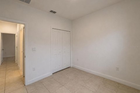 Apartamento en alquiler en Citrus Springs, Florida, 3 dormitorios, 110.27 m2 № 2106797 - foto 10