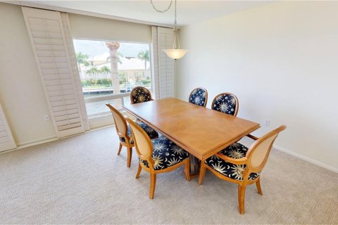 Condo in Punta Gorda, Florida, 2 bedrooms  № 688664 - photo 10