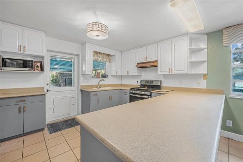 House in Port Orange, Florida 3 bedrooms, 308.62 sq.m. № 1751959 - photo 20