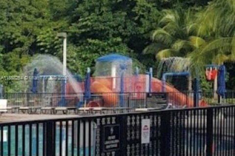 Adosado en venta en Homestead, Florida, 4 dormitorios, 161.28 m2 № 1882478 - foto 13