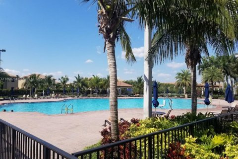 Adosado en venta en Homestead, Florida, 4 dormitorios, 161.28 m2 № 1882478 - foto 26