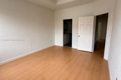 Adosado en venta en Homestead, Florida, 4 dormitorios, 161.28 m2 № 1882478 - foto 14