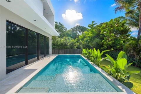 Casa en venta en North Miami, Florida, 4 dormitorios, 399.48 m2 № 2268164 - foto 16