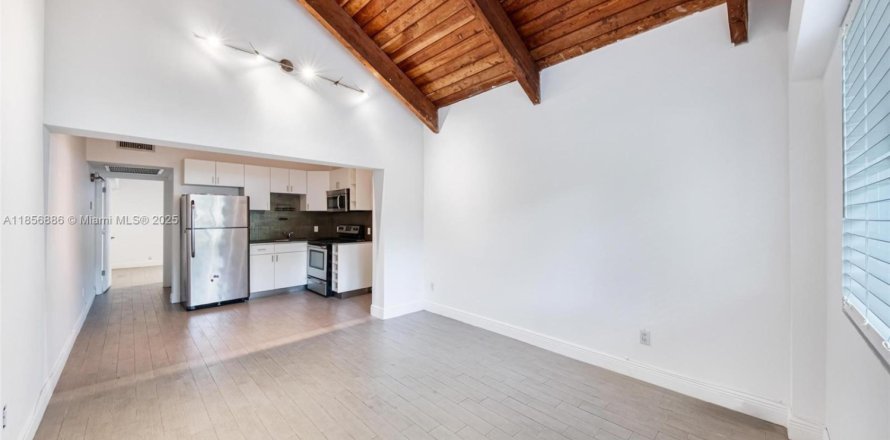 Apartment in North Miami, Florida 1 bedroom, 65.03 sq.m. № 1878982