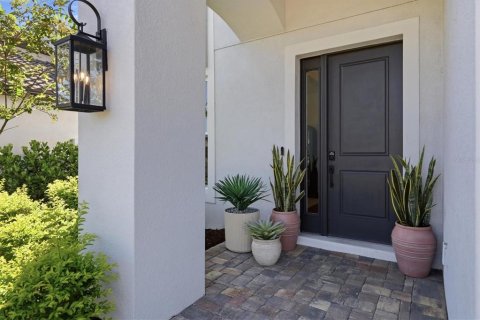 House in Lakewood Ranch, Florida 5 bedrooms, 331.94 sq.m. № 2359359 - photo 3