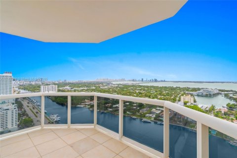 Condominio en venta en Miami Beach, Florida, 2 dormitorios, 128.21 m2 № 1744033 - foto 7