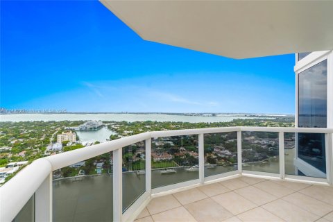 Condominio en venta en Miami Beach, Florida, 2 dormitorios, 128.21 m2 № 1744033 - foto 8