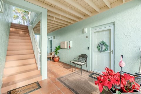 Condo in Englewood, Florida, 2 bedrooms  № 1841486 - photo 12