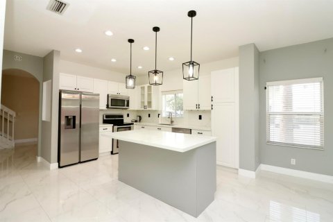 Touwnhouse à louer à Lauderdale Lakes, Floride: 3 chambres, 152.73 m2 № 2188305 - photo 2