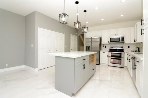 Touwnhouse à louer à Lauderdale Lakes, Floride: 3 chambres, 152.73 m2 № 2188305 - photo 3