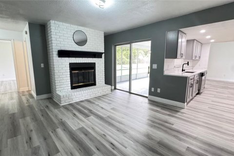 House in Deltona, Florida 4 bedrooms, 167.78 sq.m. № 1845386 - photo 7