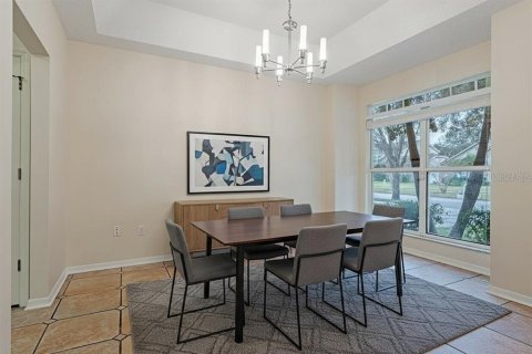Villa ou maison à vendre à Orlando, Floride: 4 chambres, 221.94 m2 № 2408297 - photo 2