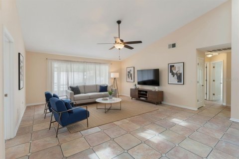 Villa ou maison à vendre à Orlando, Floride: 4 chambres, 221.94 m2 № 2408297 - photo 7