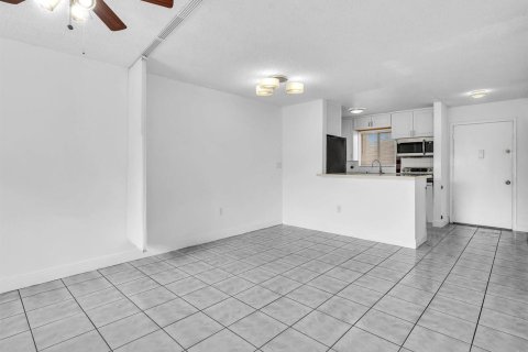 Copropriété à vendre à West Palm Beach, Floride: 1 chambre, 57.23 m2 № 2084427 - photo 26