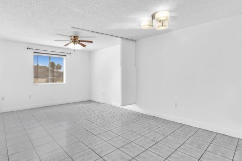 Copropriété à vendre à West Palm Beach, Floride: 1 chambre, 57.23 m2 № 2084427 - photo 9