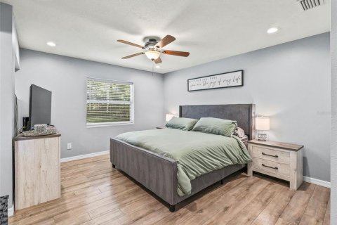 Casa en venta en Wildwood, Florida, 3 dormitorios, 149.2 m2 № 1873440 - foto 19