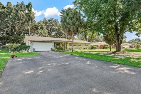 Casa en venta en Wildwood, Florida, 3 dormitorios, 149.2 m2 № 1873440 - foto 2
