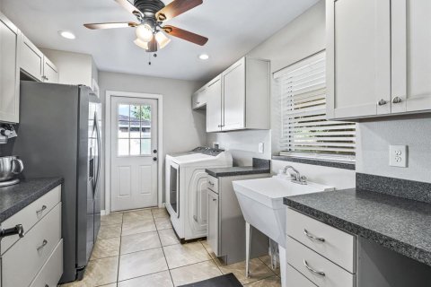 Casa en venta en Wildwood, Florida, 3 dormitorios, 149.2 m2 № 1873440 - foto 26