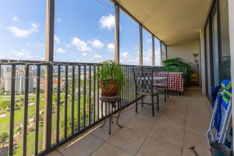 Condo in Aventura, Florida, 2 bedrooms  № 1821862 - photo 15