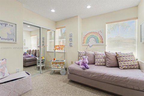 Villa ou maison à vendre à Hollywood, Floride: 3 chambres, 178.28 m2 № 2072601 - photo 20
