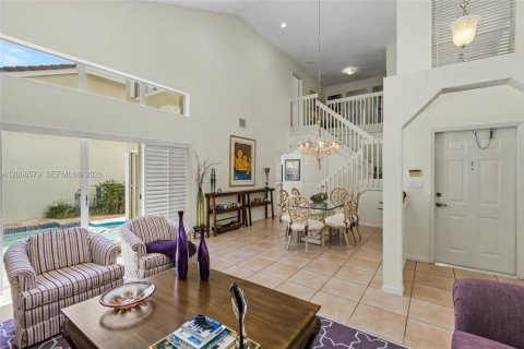 Villa ou maison à vendre à Hollywood, Floride: 3 chambres, 178.28 m2 № 2072601 - photo 14