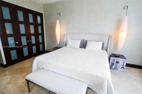 Снять в аренду кондоминиум в Майами-Бич, Флорида 2 спальни, 147.81м2, № 2078072 - фото 11