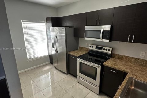 Condominio en venta en Dania Beach, Florida, 2 dormitorios, 103.12 m2 № 1617502 - foto 5