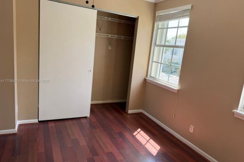 Condominio en venta en Dania Beach, Florida, 2 dormitorios, 103.12 m2 № 1617502 - foto 16