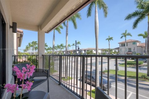 Adosado en venta en Doral, Florida, 3 dormitorios, 192.31 m2 № 1867586 - foto 19