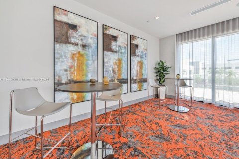 Купить кондоминиум в Дорал, Флорида 2 спальни, 94.39м2, № 1731046 - фото 25