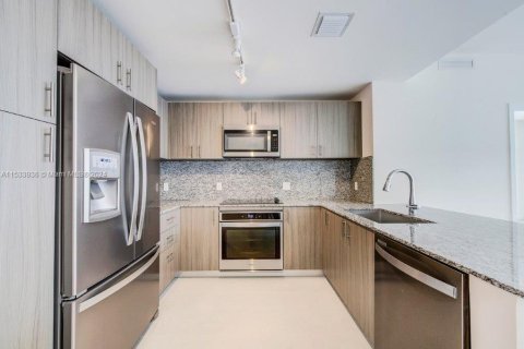 Купить кондоминиум в Дорал, Флорида 2 спальни, 94.39м2, № 1731046 - фото 9
