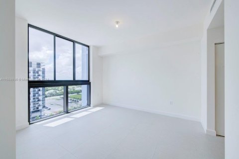 Купить кондоминиум в Дорал, Флорида 2 спальни, 94.39м2, № 1731046 - фото 10