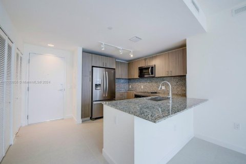 Купить кондоминиум в Дорал, Флорида 2 спальни, 94.39м2, № 1731046 - фото 8