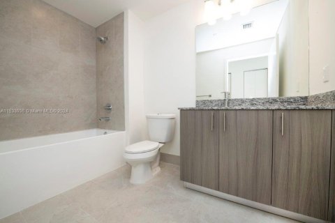 Купить кондоминиум в Дорал, Флорида 2 спальни, 94.39м2, № 1731046 - фото 12