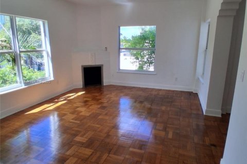 Снять в аренду квартиру в Майами-Бич, Флорида 1 спальня, 65.03м2, № 1967705 - фото 5