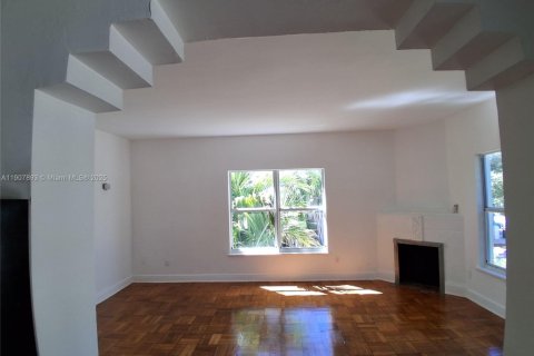 Снять в аренду квартиру в Майами-Бич, Флорида 1 спальня, 65.03м2, № 1967705 - фото 6