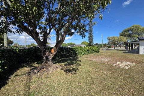 Купить виллу или дом в Хомстед, Флорида 3 спальни, 110.65м2, № 2009829 - фото 18