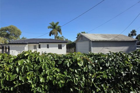 Купить виллу или дом в Хомстед, Флорида 3 спальни, 110.65м2, № 2009829 - фото 15