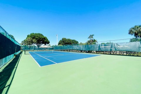 Townhouse in Palm Beach Gardens, Florida 3 bedrooms, 118.54 sq.m. № 2311302 - photo 29