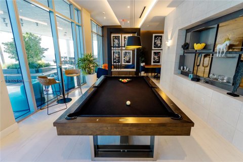 Condo in Miami, Florida, 1 bedroom  № 2037048 - photo 25