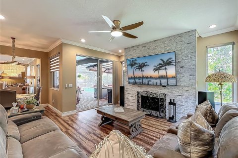 House in Plant City, Florida 4 bedrooms, 273.13 sq.m. № 1666080 - photo 18