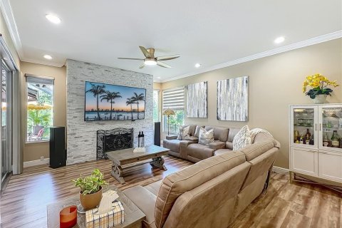 House in Plant City, Florida 4 bedrooms, 273.13 sq.m. № 1666080 - photo 19